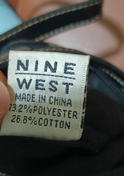 กระเป๋าสะพายข้าง Nine West รูปที่ 5