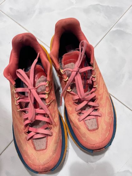 รองเท้า HOKA Tecton X 