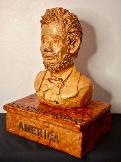 รูปปั้นครึ่งตัว "อับราฮัม ลินคอล์น" (Abraham Lincoln) งานไฟเบอร์แฮนด์เมดแท้ (Fiber Handmade) ที่นำเข้าโดยตรงจาก ประเทศสหรัฐอเมริกา🇺🇸 รูปที่ 3