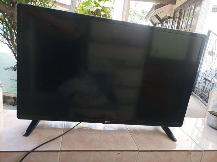 
LG LED digital TV 32 นิ้ว รุ่น32lf5200 ดูดิจิตอลทีวีได้เลยไม่ต้องต่อกล่อง ภาพสวยเสียงดี รีโมทครบ เพียง 1590 บาท
