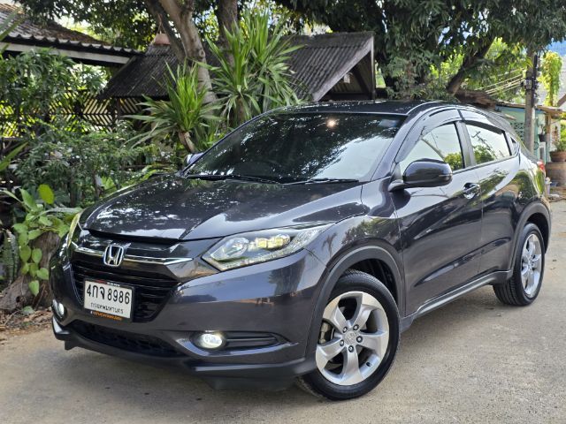 ขายรถบ้านมือเดียวป้ยแดงเทริน์ออกรถใหม่ป้ายแดงสภาพสวย Honda HRV 1.8E Auto 