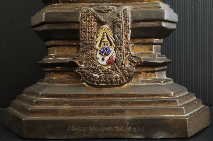 หลวงพ่อพระเสริม ภปร วัดปทุมฯ รูปที่ 6