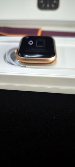 Apple Watch SE 44MM CEL Gold Aluminium Plum Sport Loop ของใหม่ นอนเซฟ  รูปที่ 4