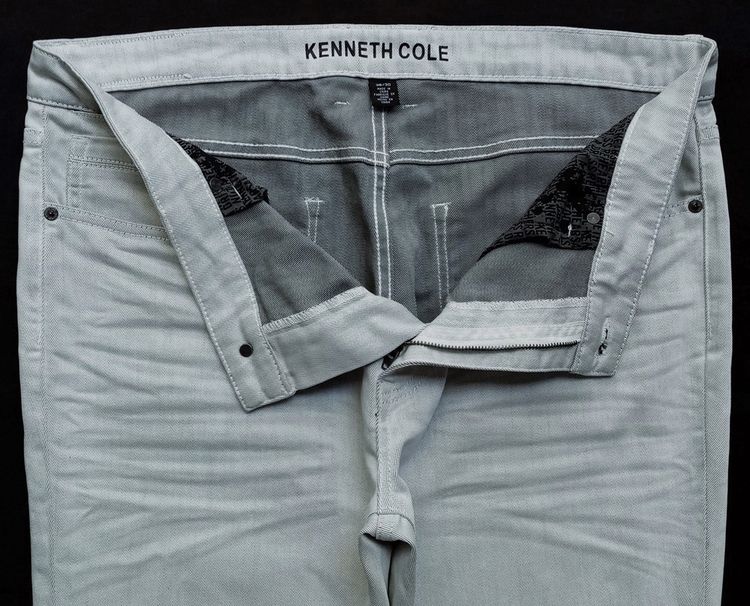 KENNETH COLE ยีนส์ ทรงสวย สีเทาอ่อน ผู้ชาย รูปที่ 9