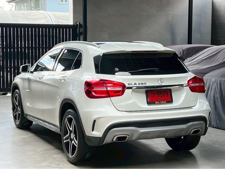 Mercedes-Benz GLA-Class 2017 GLA250 Utility-car เบนซิน ไม่ติดแก๊ส เกียร์อัตโนมัติ ขาว รูปที่ 4