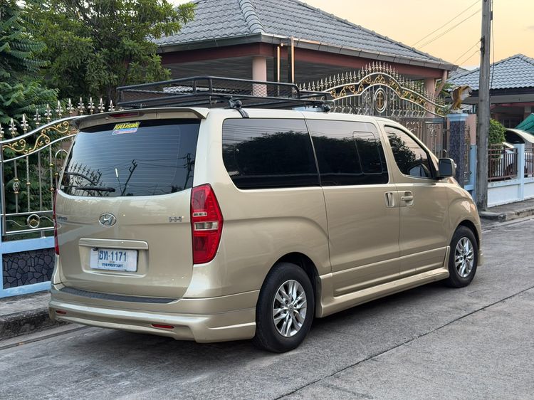 Hyundai H-1  2009 2.5 Deluxe Utility-car ดีเซล ไม่ติดแก๊ส เกียร์อัตโนมัติ บรอนซ์ทอง รูปที่ 3