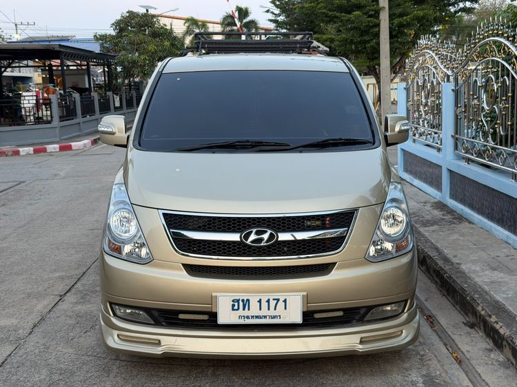 Hyundai H-1  2009 2.5 Deluxe Utility-car ดีเซล ไม่ติดแก๊ส เกียร์อัตโนมัติ บรอนซ์ทอง รูปที่ 2