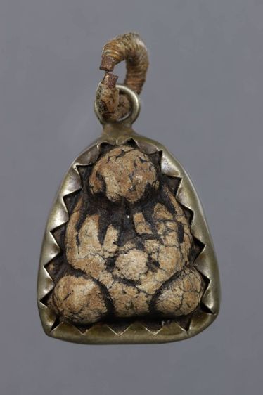 พระเครื่อง รูปที่ 3