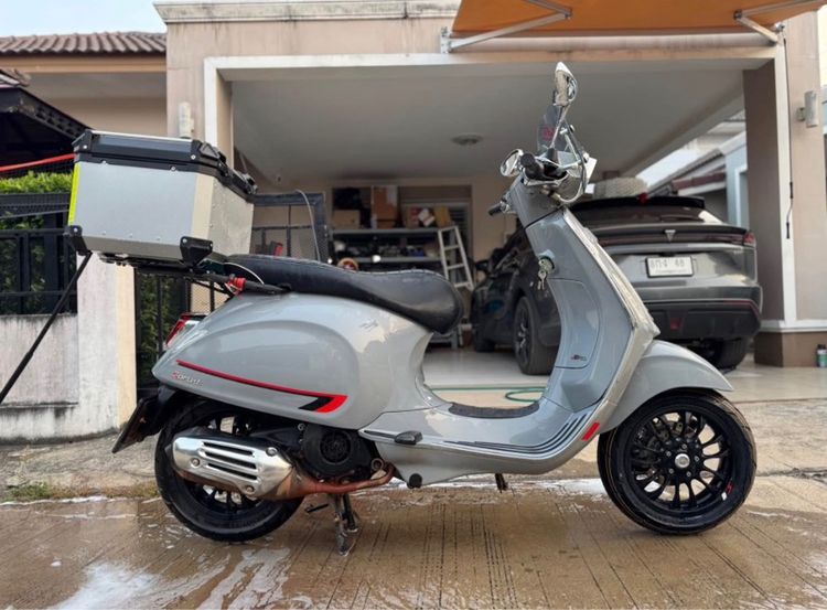 ชีลด์หน้า มอเตอร์ไซค์ ปีบ ชิลล์ Vespa