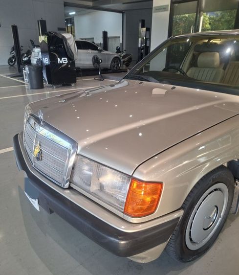 รถ Mercedes-Benz S-Class S280 สี บรอนซ์ทอง