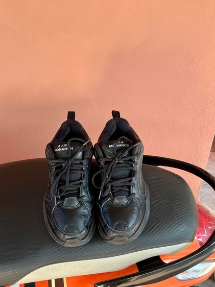 Nike AIR MONARCH ดําล้วน เบอร์ 43 ยาว 27.5 cm