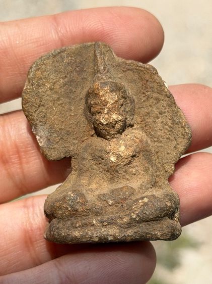 พระเครื่องไม่ทราบที่