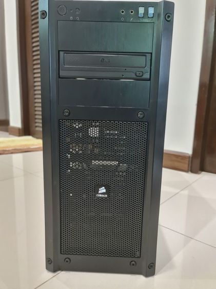 เคส และ ฟิลม์ เคส Corsair Carbide 300R แถม ODD Lg 1 ตัว สภาพดีมาก