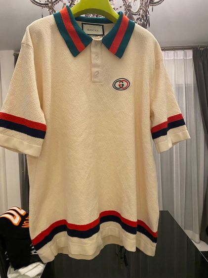 กุชชี่ เสื้อแขนสั้น สภาพใหม่เอี่ยม รูปที่ 2