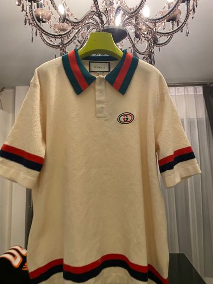 กุชชี่ เสื้อแขนสั้น สภาพใหม่เอี่ยม รูปที่ 3