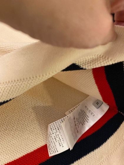 กุชชี่ เสื้อแขนสั้น สภาพใหม่เอี่ยม รูปที่ 7