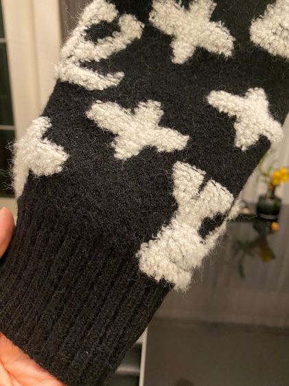 หลุยส์วิตตอง เสื้อคาร์ดิแกนไหมพรม ทอลาย รูปที่ 6