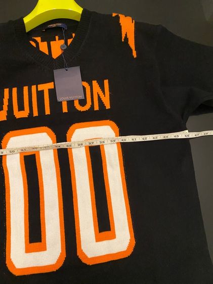 หลุยส์วิตตอง เสื้อแขนสั้น สภาพใหม่เอี่ยม รูปที่ 9