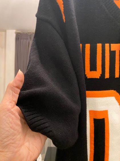 หลุยส์วิตตอง เสื้อแขนสั้น สภาพใหม่เอี่ยม รูปที่ 5