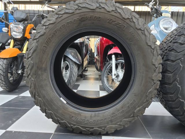 ขายด่วน ยาง bfgoodrich LT265 65-R18 ปี23 รูปที่ 6