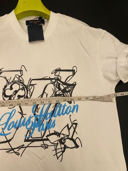 หลุยส์วิตตอง เสื้อยืดแขนสั้น สภาพใหม่เอี่ยม รูปที่ 4
