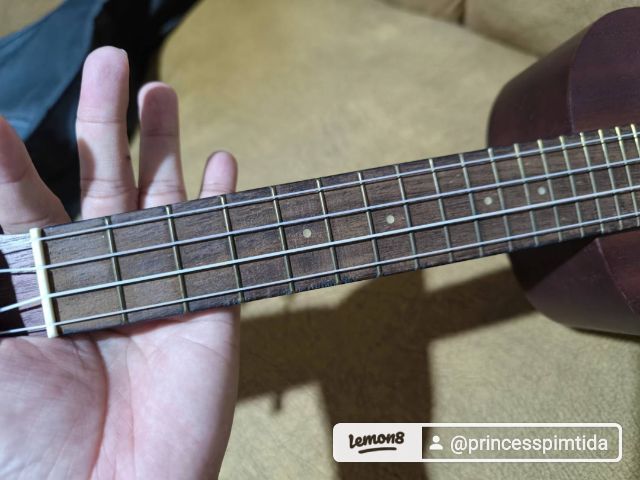 อูคูเลเล่ sumcco รุ่น UK-241 พร้อมกระเป๋าและหนังสือสอนคอร์ด  รูปที่ 7