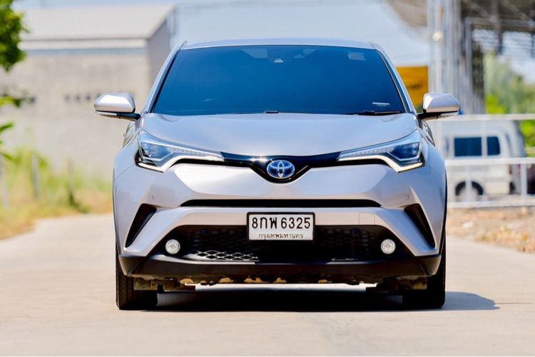 รถ Toyota C-HR 1.8 Hybrid Hi สี เทา