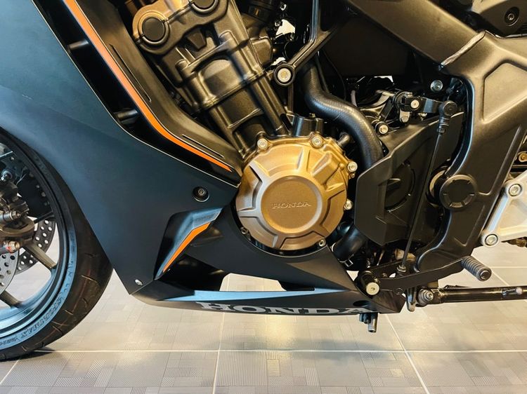 ขายรถบ้านCbr650rปี2022 รูปที่ 7