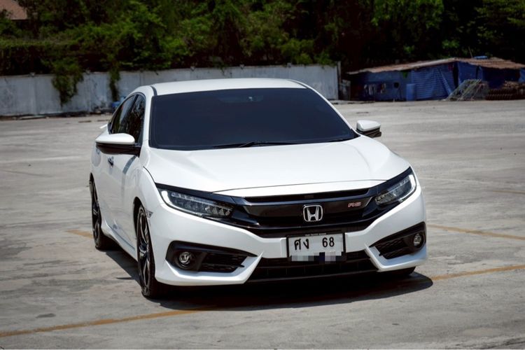 รถ Honda Civic 1.5 RS สี ขาว