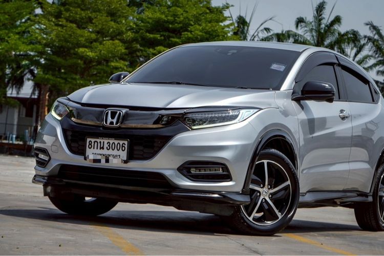 รถ Honda HR-V 1.8 RS สี เทา