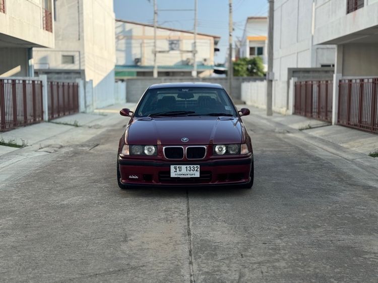 BMW Series 3 1994 318i Sedan เบนซิน ไม่ติดแก๊ส เกียร์ธรรมดา แดง รูปที่ 2