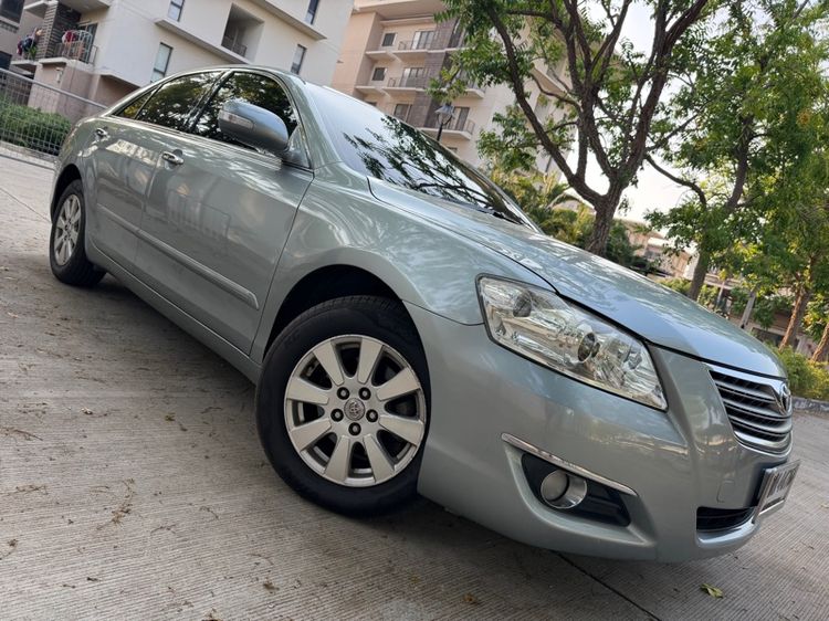 รถ Toyota Camry 2.0 G สี เทา