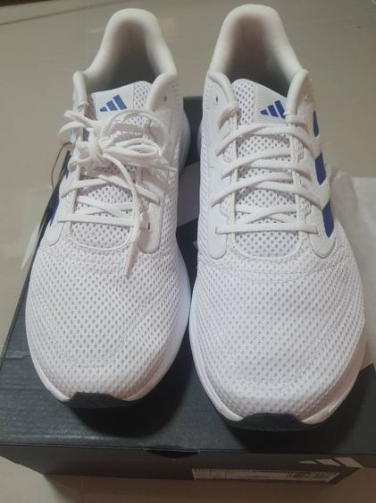ขายรองเท้า adidas มือ1 size 44 us 10 ใหม่แกะกล่อง เนื่องจากลูกสาวซื้อมาให้แล้วใส่คับไป สามารถนัดรับได้ที่ ลำลูกกา คลอง2 ฟิวเจอร์พาร์ รังสิต หรือ บริเวณใกล้เคียง ราคานี้ไม่รวมค่าจัดส่งนะครับ รูปที่ 3