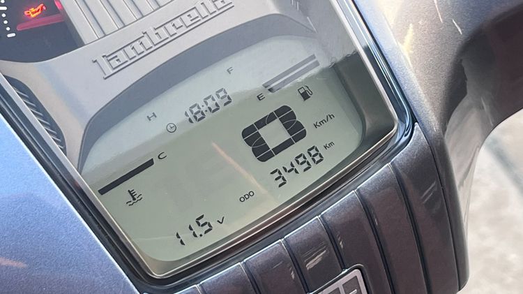 Lambretta X300 จดปี 23 ไมล์ 3498 km. รูปที่ 3