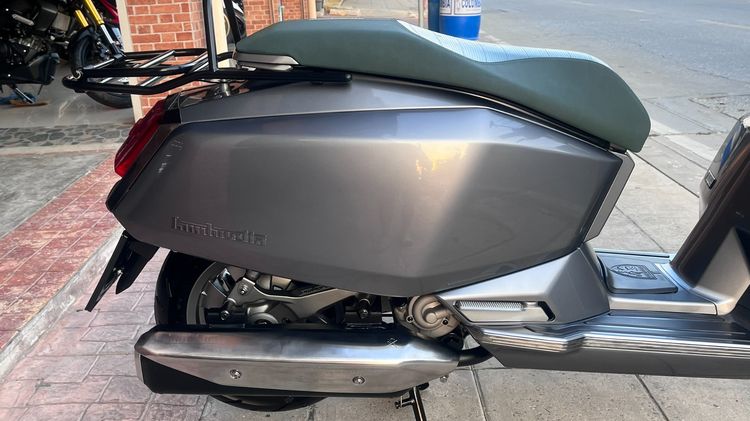 Lambretta X300 จดปี 23 ไมล์ 3498 km. รูปที่ 7