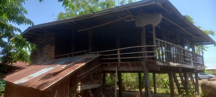 ขายบ้านไม้เก่าพร้อมเล้าหรือยุ้งข้าว รูปที่ 3