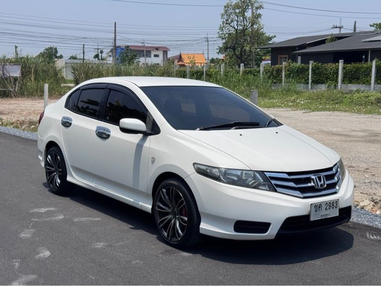 Honda City 2013 1.5 S Sedan เบนซิน ไม่ติดแก๊ส เกียร์อัตโนมัติ ขาว รูปที่ 3