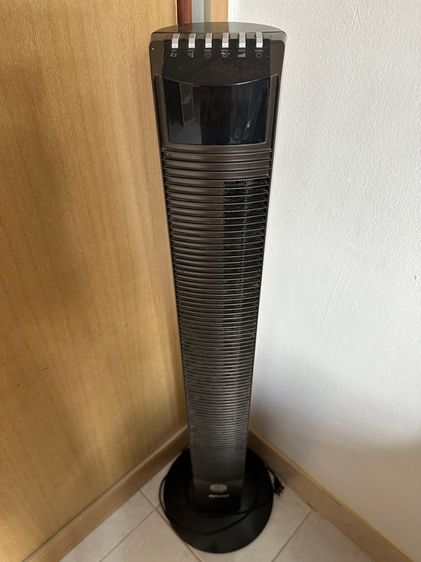 พัดลมทาวเวอร์ตั้งพื้นทรงสูงยี่ห้อ ASTINA