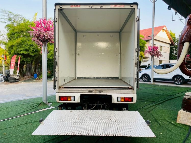 Nissan Navara 2022 2.5 SL Pickup ดีเซล ไม่ติดแก๊ส เกียร์ธรรมดา เทา รูปที่ 2