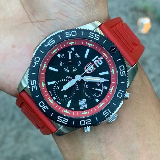 แดง นาฬิกา Luminox นาฬิกาข้อมือ PACIFIC DIVER CHRONOGRAPH 3140 