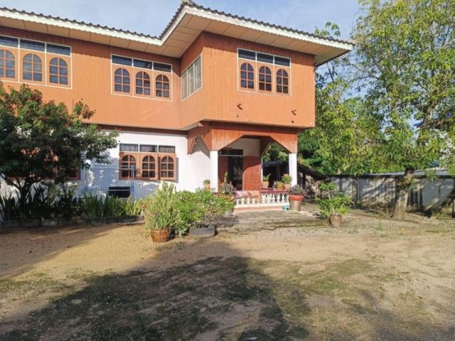 บ้านพร้อมที่ดิน324ตรว.