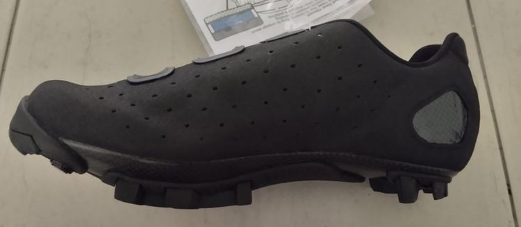 รองเท้าปั่นจักรยาน รูปที่ 6