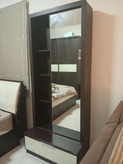 โต๊ะเครื่องเเป้ง