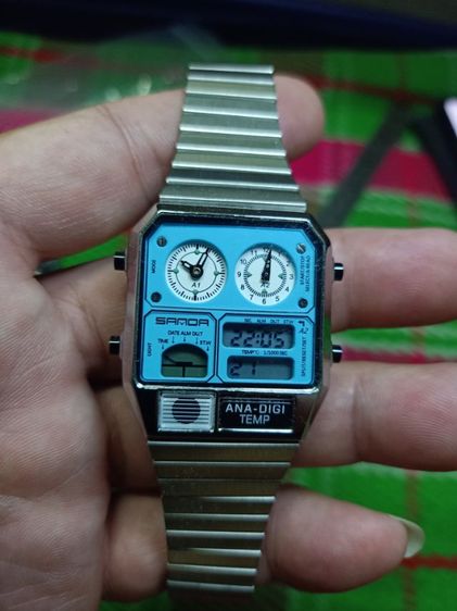 นาฬิกา SANDAหน้าหุ่นยนต์