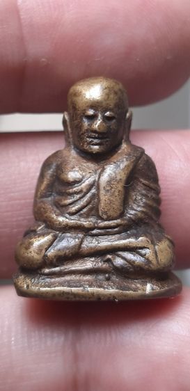 พระหลวงพ่อเงิน2