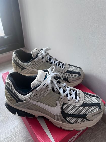 nike vomero 5 supersonic รูปที่ 3