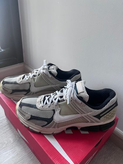 nike vomero 5 supersonic รูปที่ 2