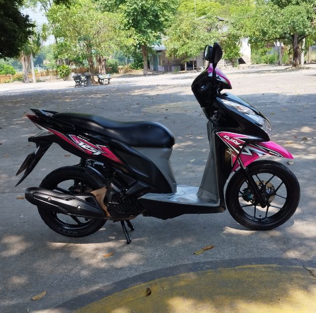 honda click 125 i สวยๆตามสภาพพร้อมใช้งานเอกสารครบดูรถได้ที่หนองคล้าสระบุรีจ้า 097-952-5338 LINE กับ โทร รูปที่ 3