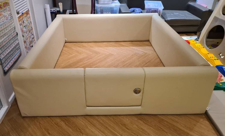 คอกกั้นเด็ก Restar's Kids 6 ฟุต (มือสอง)