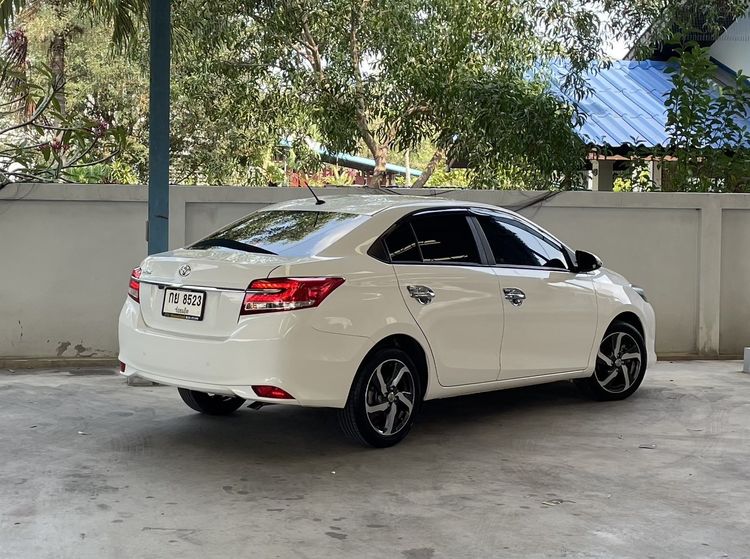 Toyota Vios 2021 1.5 High Sedan เบนซิน ไม่ติดแก๊ส เกียร์อัตโนมัติ ขาว รูปที่ 2